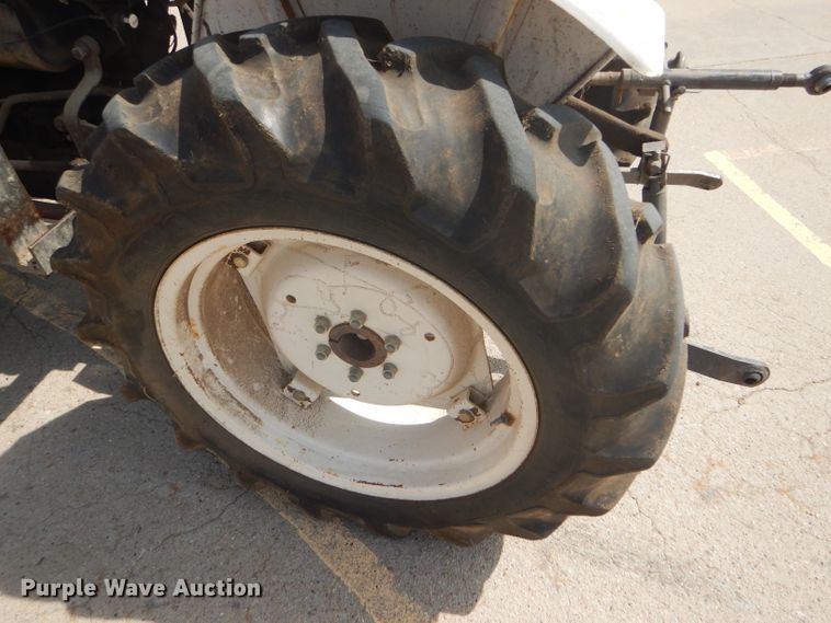 image for item FG9816 Satoh S-650G tractor