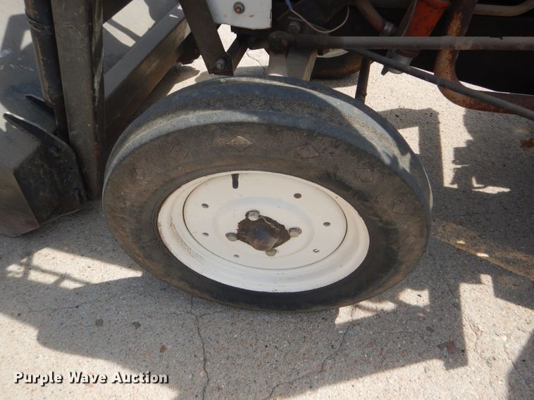 image for item FG9816 Satoh S-650G tractor