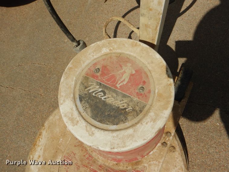 image for item FG9818 Cleaning equipment