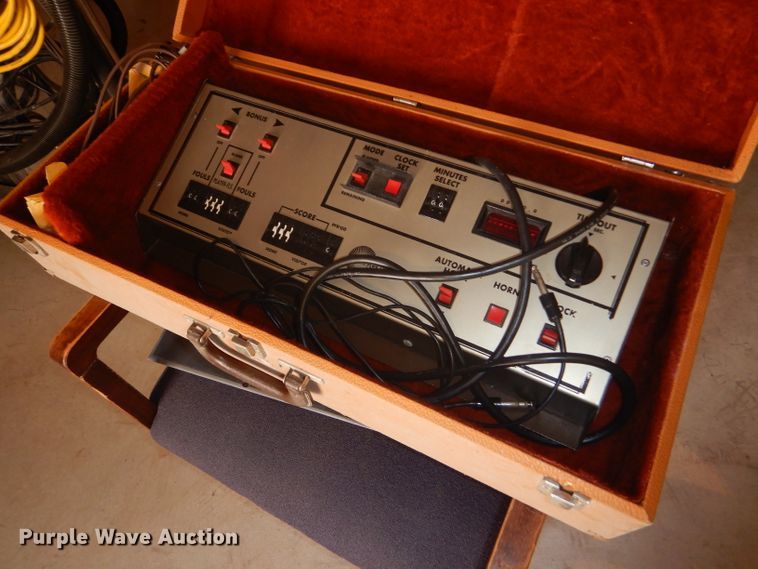 image for item FG9822 Fair Play BB-6200 basketball score board