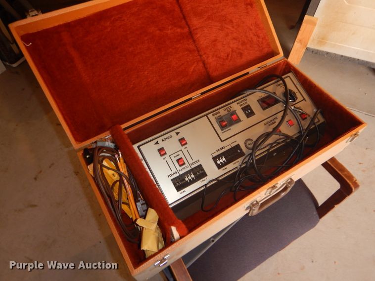 image for item FG9822 Fair Play BB-6200 basketball score board