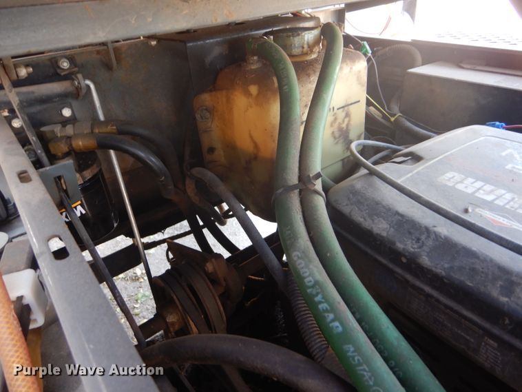 image for item FG9823 Grazer G1890V ZTR lawn mower