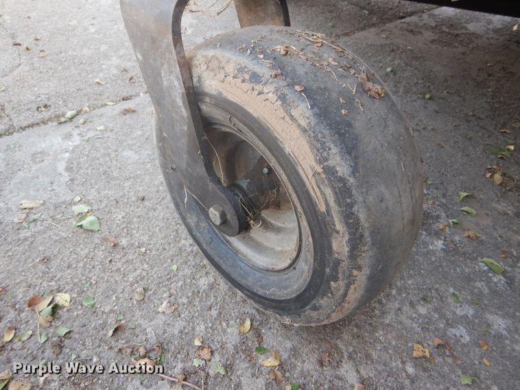 image for item FG9823 Grazer G1890V ZTR lawn mower