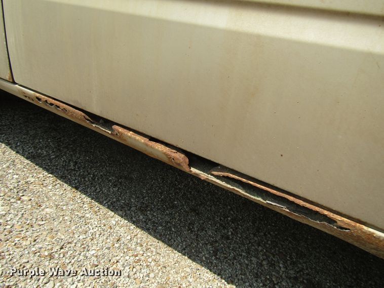 image for item FO9338 1993 Chevrolet Astro van