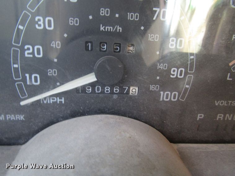 image for item FO9338 1993 Chevrolet Astro van