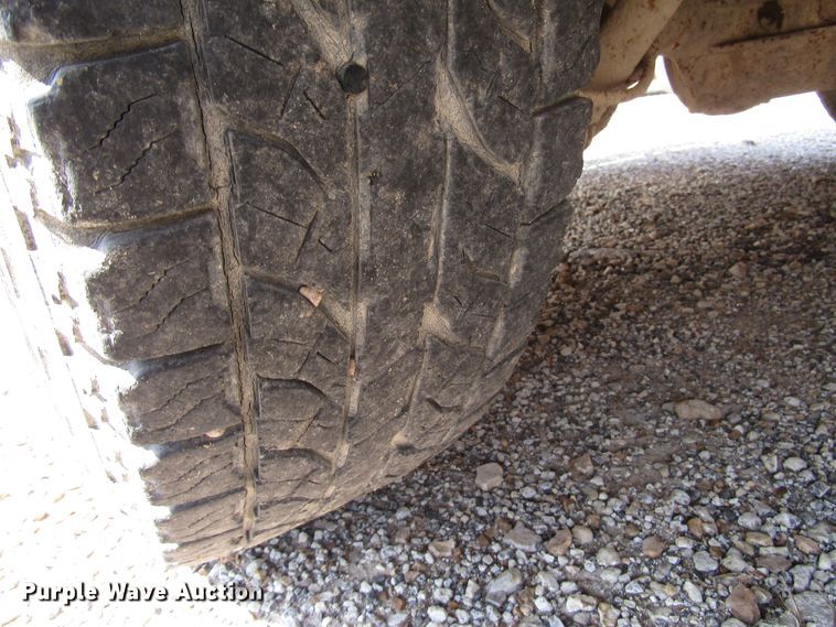 image for item FO9338 1993 Chevrolet Astro van