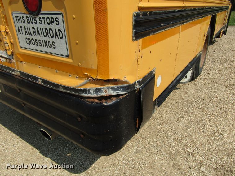 image for item FO9341 1996 Ford B800 school bus