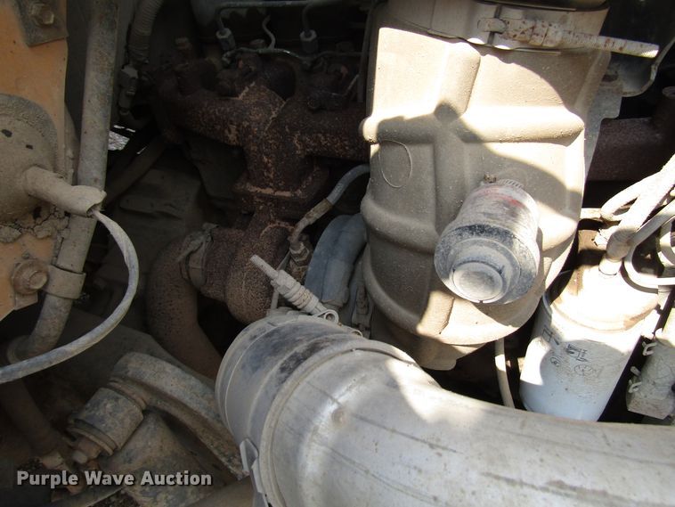 image for item FO9341 1996 Ford B800 school bus