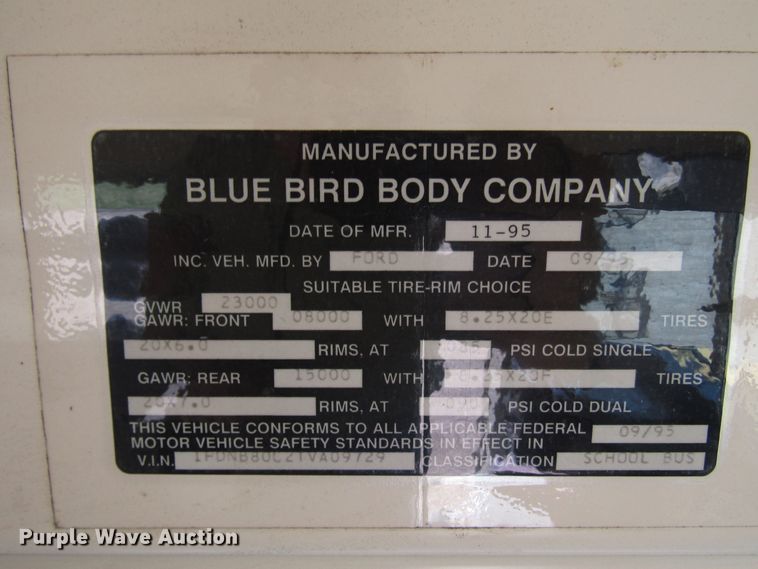 image for item FO9341 1996 Ford B800 school bus