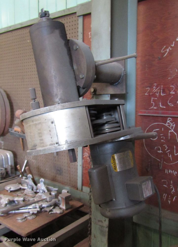 image for item FO9346 Rockwell 21-120 horizontal/vertical mill