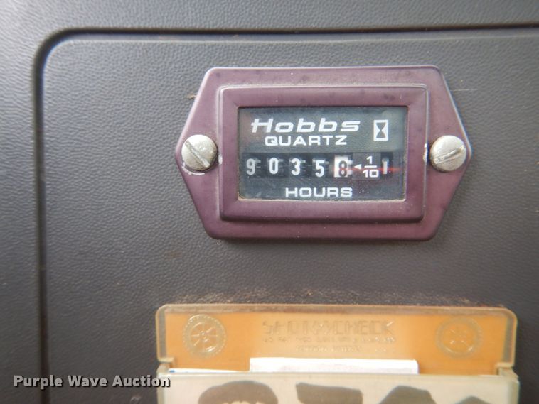 image for item FT9459 2000 Ford F450 Super Duty flatbed truck