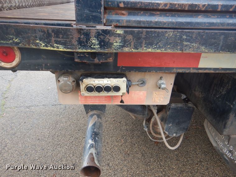 image for item FT9459 2000 Ford F450 Super Duty flatbed truck