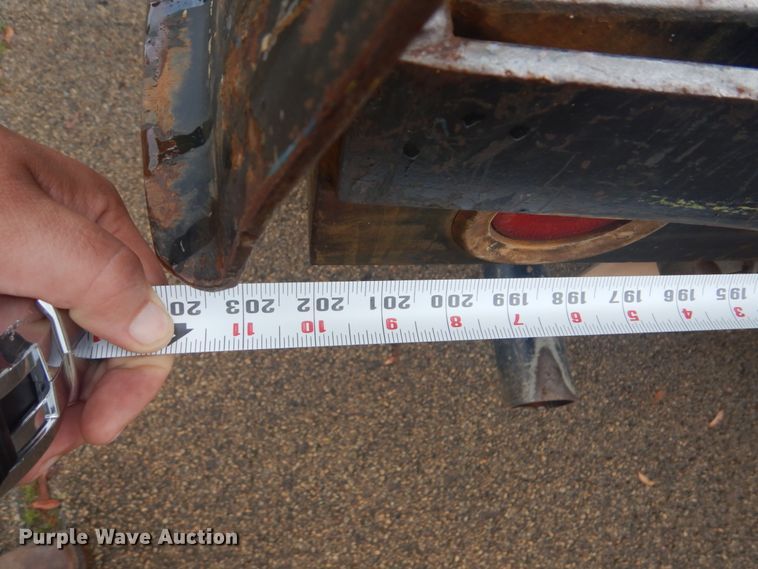 image for item FT9459 2000 Ford F450 Super Duty flatbed truck