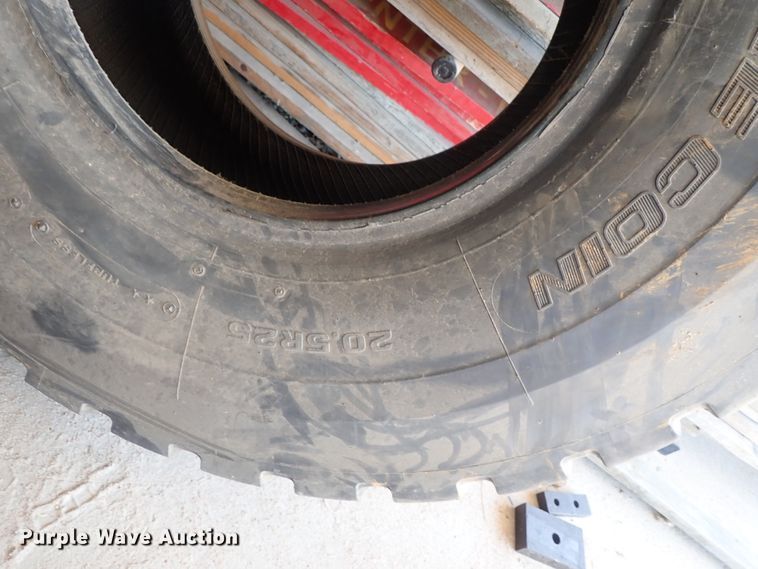 image for item GB9360 Double Coin 20.5R25 tire