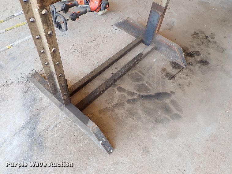 image for item GB9361 Blackhawk R251 press