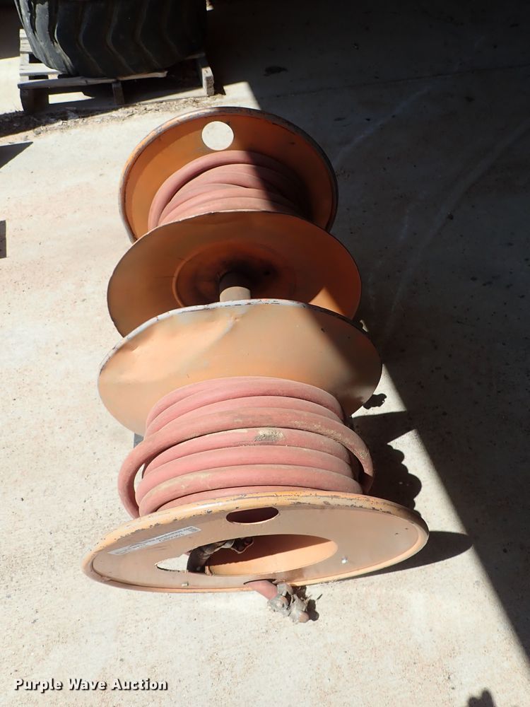 image for item GB9363 Double air hose reel