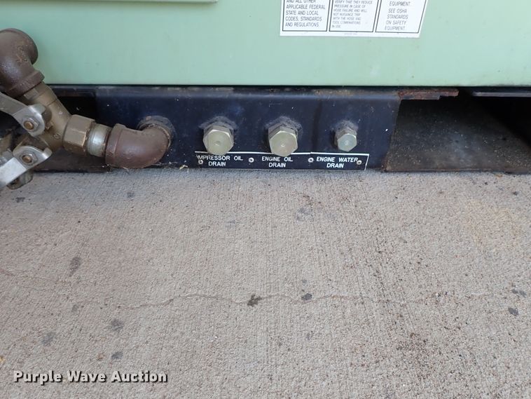 image for item GB9364 Sullair 185 air compressor