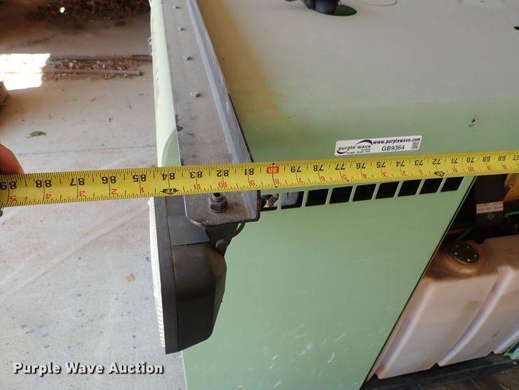 image for item GB9364 Sullair 185 air compressor