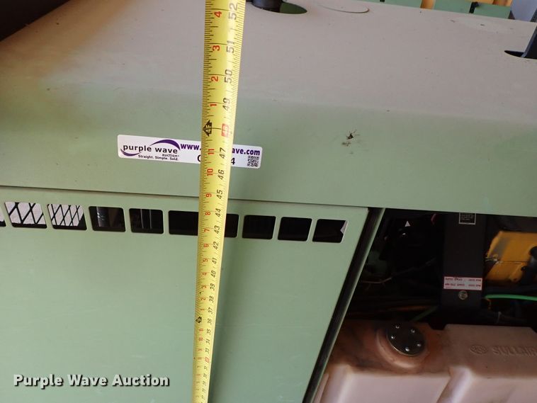 image for item GB9364 Sullair 185 air compressor