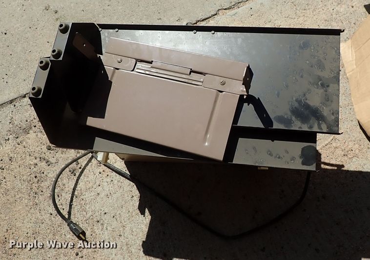 image for item GB9365 US Highway Products letter machine