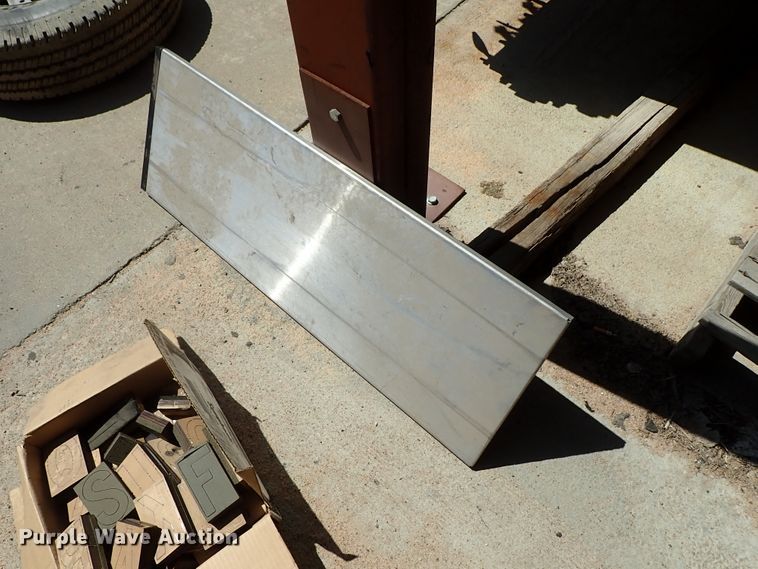 image for item GB9365 US Highway Products letter machine