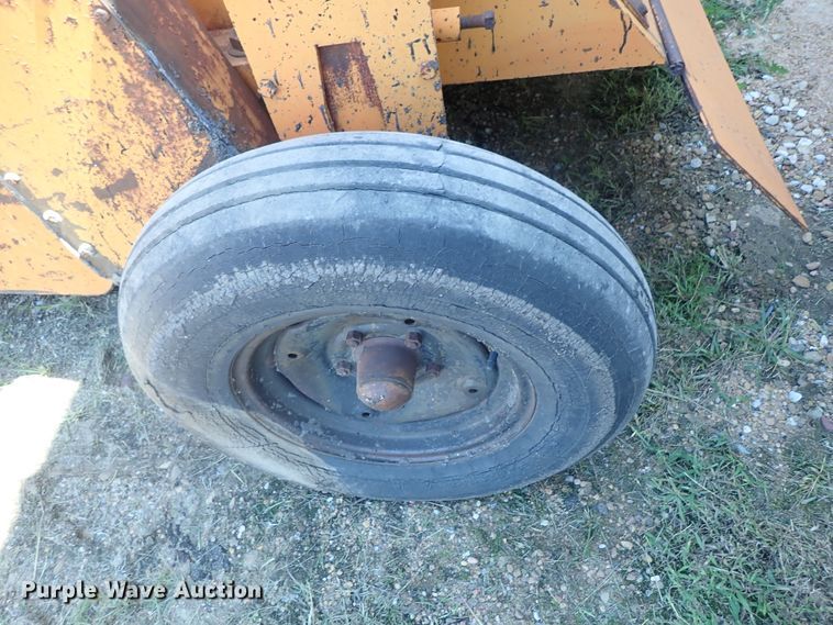 image for item GB9368 Wausau RT8A asphalt shilling rotary tiller