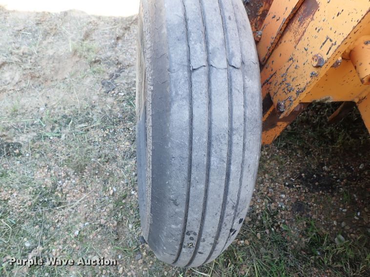 image for item GB9368 Wausau RT8A asphalt shilling rotary tiller