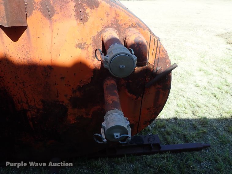 image for item GB9369 Steel oil tank