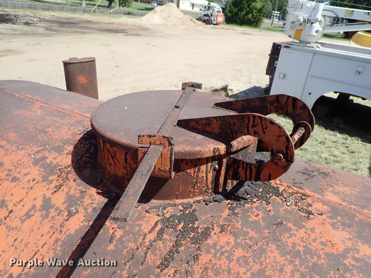 image for item GB9369 Steel oil tank