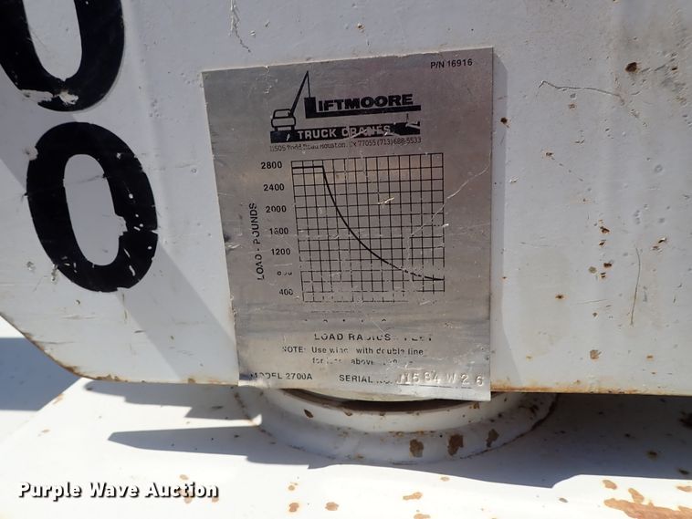 image for item GB9370 Utility bed with crane