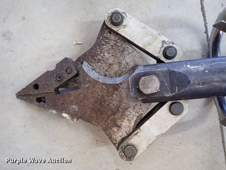 image for item GB9432 Emergency cutting tool