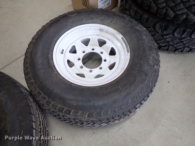 image for item GB9434 Tires and wheels
