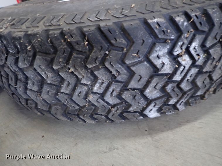 image for item GB9434 Tires and wheels