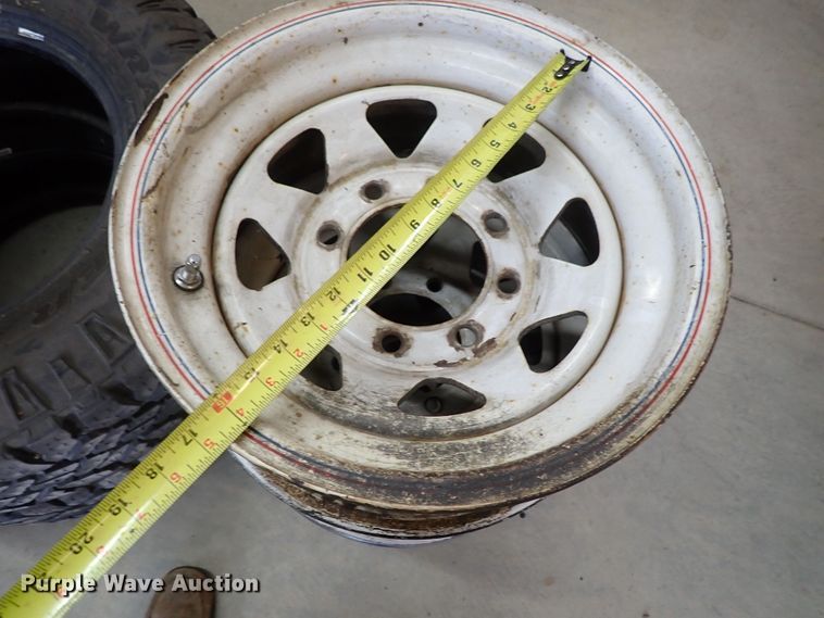 image for item GB9434 Tires and wheels