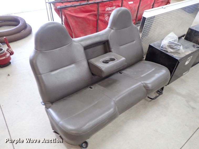 image for item GB9436 Automotive accessories