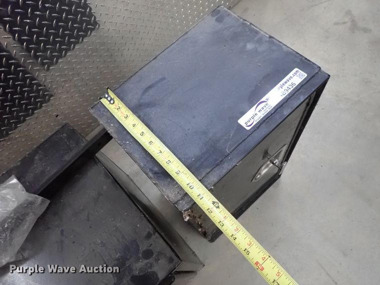 image for item GB9436 Automotive accessories