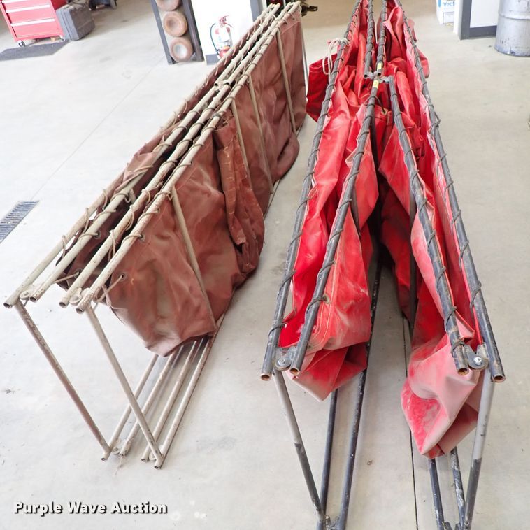 image for item GB9437 (2) water tanks