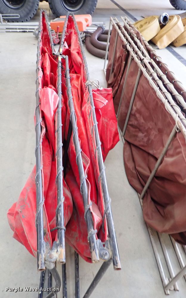 image for item GB9437 (2) water tanks