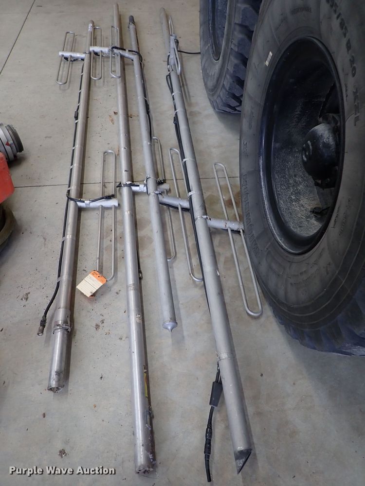 image for item GB9438 Communications antenna