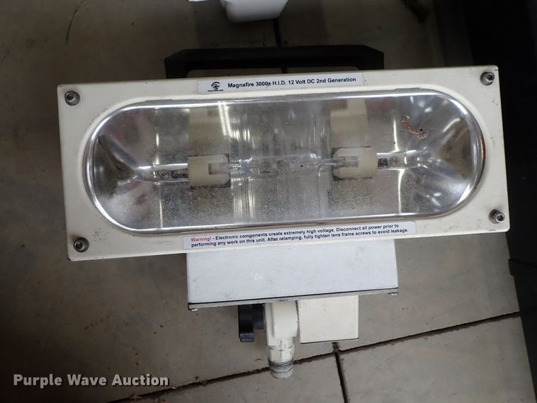 image for item GB9440 Emergency vehicle accessories