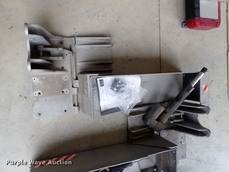 image for item GB9441 Quic-Lift tank system