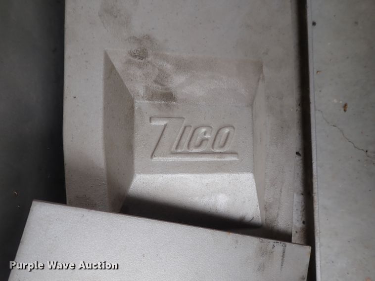 image for item GB9441 Quic-Lift tank system