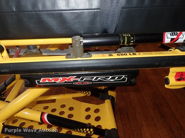 image for item GB9443 Stryker 6082 MX-Pro ambulance cot