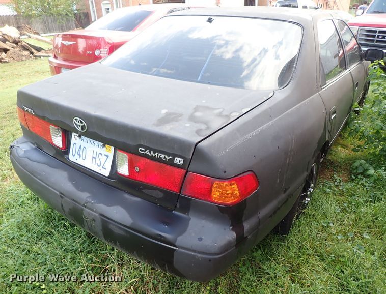 image for item GB9446 2000 Toyota Camry