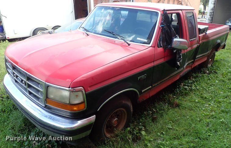 image for item GB9447 1993 Ford F150 SuperCab pickup truck