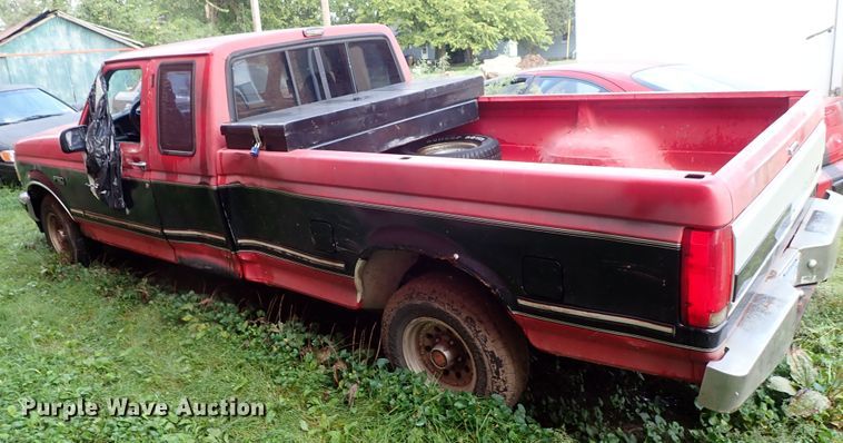 image for item GB9447 1993 Ford F150 SuperCab pickup truck