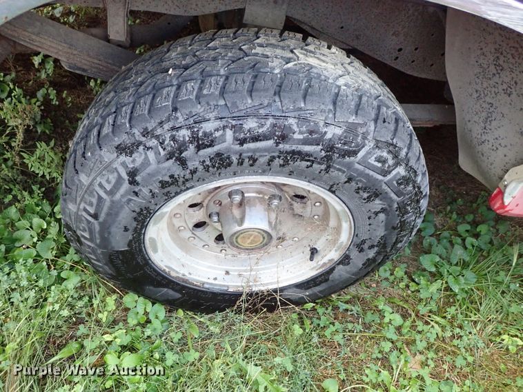 image for item GB9447 1993 Ford F150 SuperCab pickup truck