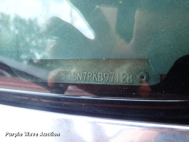 image for item GB9447 1993 Ford F150 SuperCab pickup truck