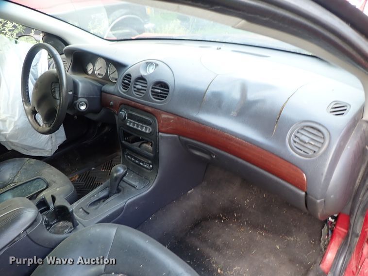 image for item GB9448 2000 Chrysler 300M