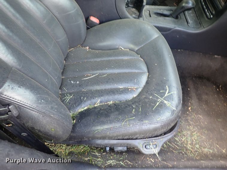 image for item GB9448 2000 Chrysler 300M